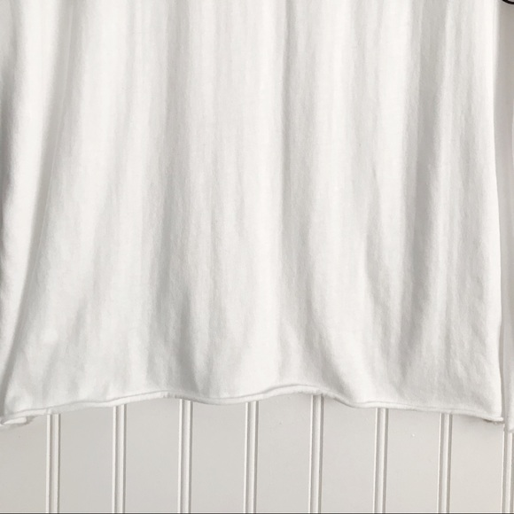 ⭐️ 3 for $25 Graphic Tee - Picture 7 of 8